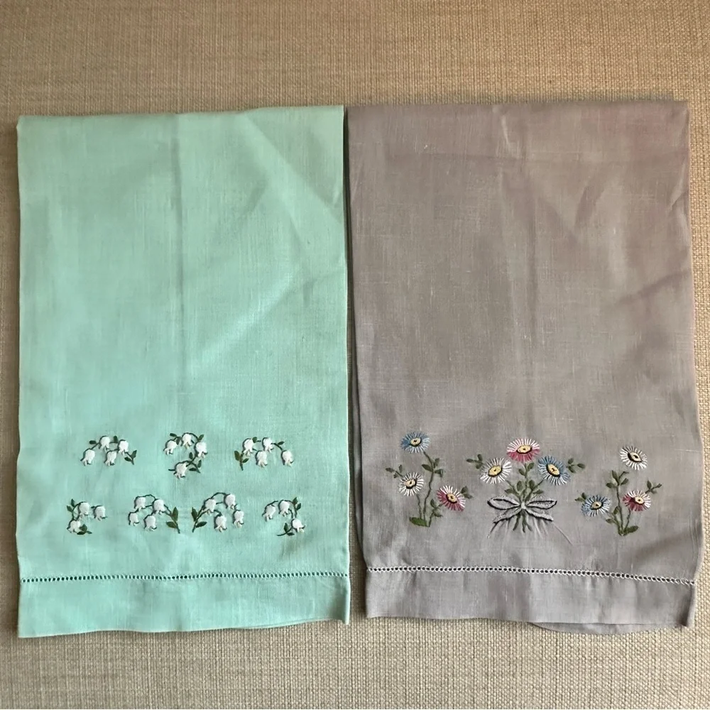 Vintage Hand Embroidered Tea Kitchen Towels Set Of 2 Florals Pastel Linen Blue